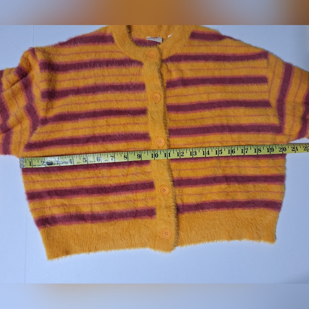 ๐NWT Levi's Orange "Cat" Fuzzy Wuzzy Cardigan Sweater - Picture 11 of 13